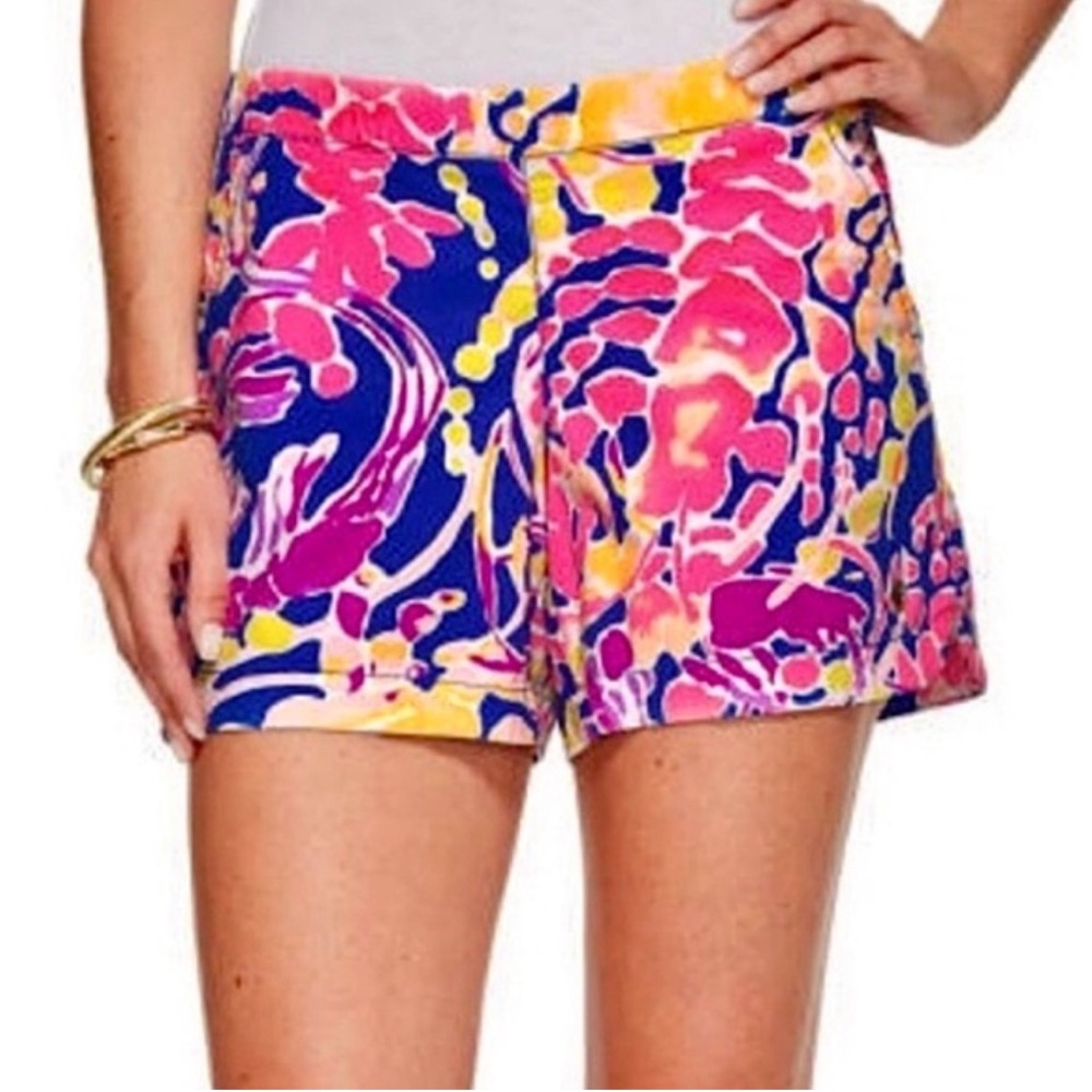 Lilly Pulitzer Ocean View Shorts in Catch and Release